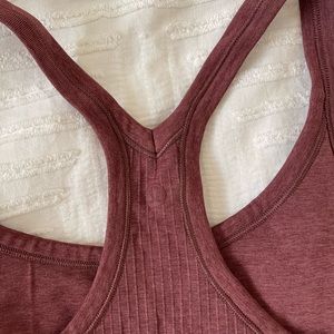 Lulu lemon tank